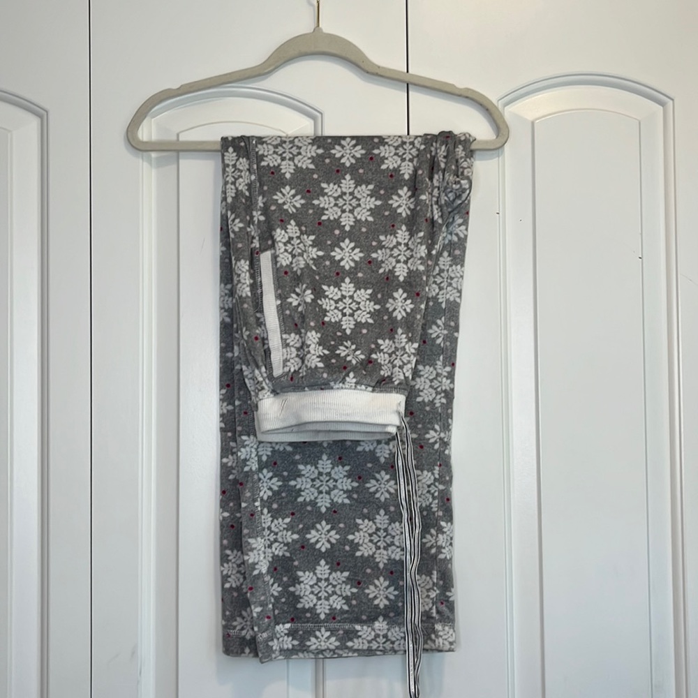 Nautica snowflake pajama pants